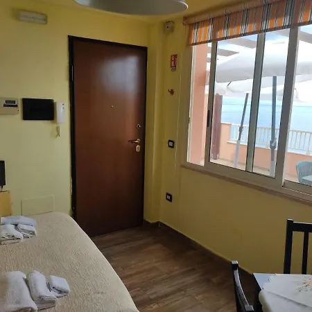 Veranda Sul Mare Bed & Breakfast