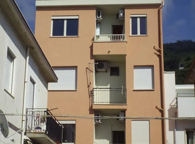 Veranda Sul Mare Alojamento de Acomodação e Pequeno-almoço 3*